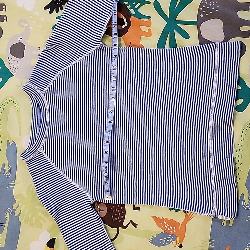 2 reversible Boden long sleeve tops